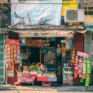 Bán Lẻ: Chiến Lược Quản Lý Kho Hàng Hiệu Quả