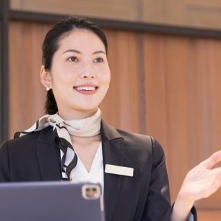 Lưu Trú Hè: Chiến Lược Thông Minh Cho Doanh Thu Tối Đa